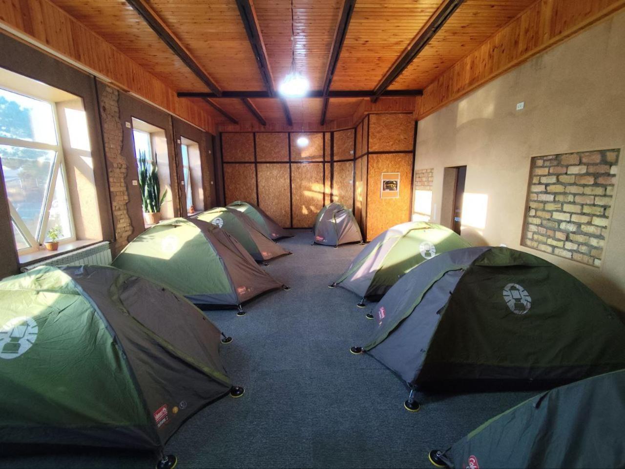 Urban Monkey Tent Hostel & Bar カラコル エクステリア 写真